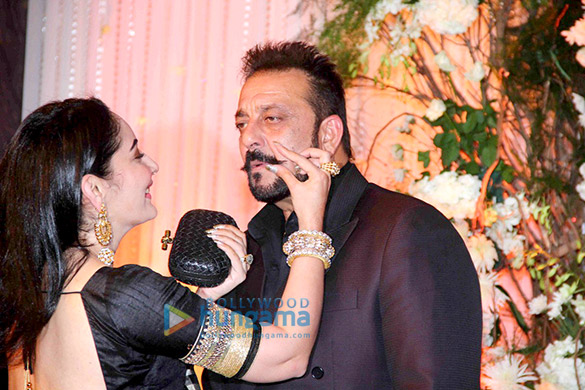salman khan bachchans shah rukh khan sanjay dutt attend bipasha basu karan singh grovers wedding reception 5