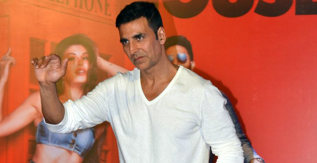 Akshay Kumar On Hrithik-Kangana: “Time Will Come Now, It Has To STOP Now”