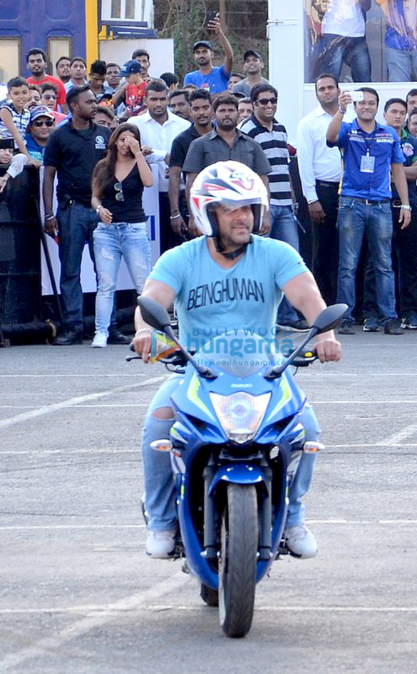 salman khan snapped at suzuki gixxer event 5