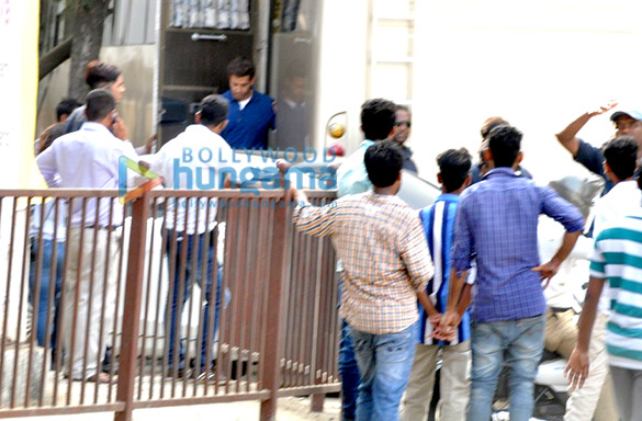 hrithik roshan snapped on the sets of kaabil 3