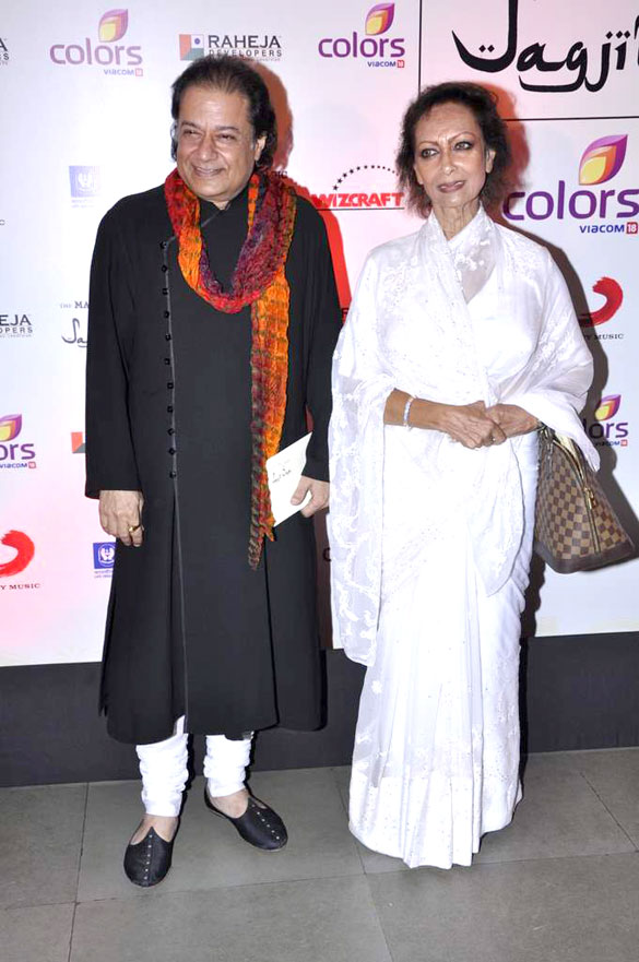 chitra singh pays tribute to jagjit singh on his anniversary 3