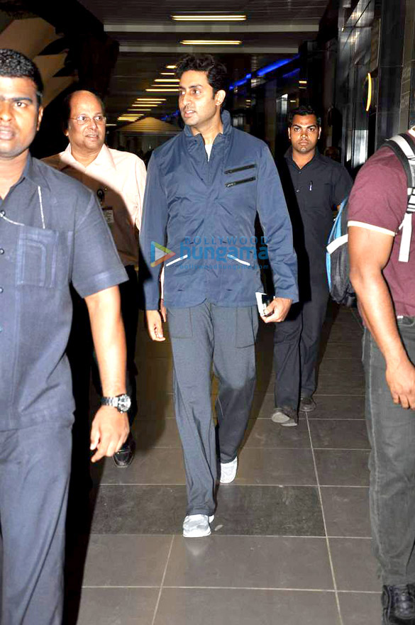abhishek bachchan snapped 2