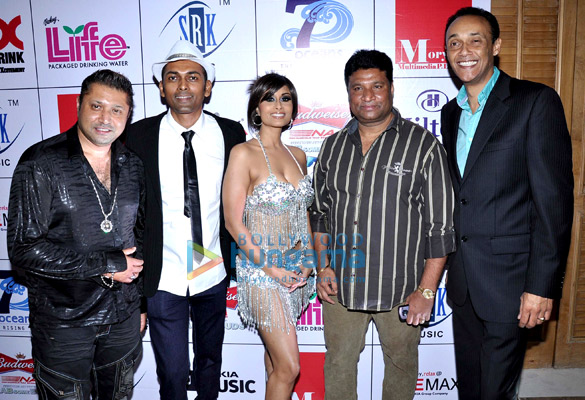 launch of aiysha saagars album breathless kisses 5