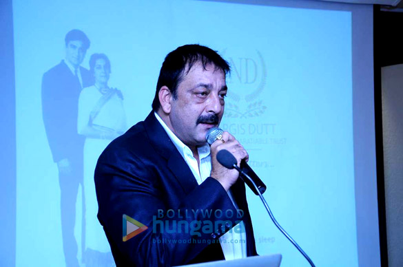 sanjay dutt at press conference of nargis dutt memorial charitable trust 6