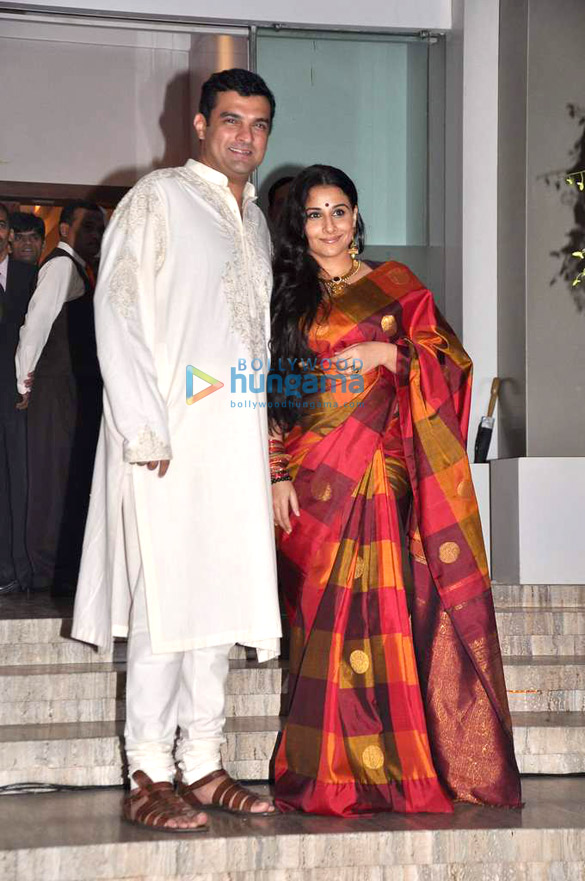 vidya balan siddharth roy kapurs wedding bash for family 4