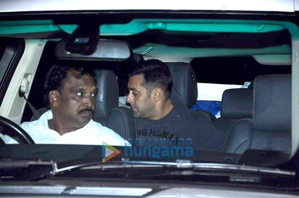 salman sonakshi party with gun n roses at royalty 9