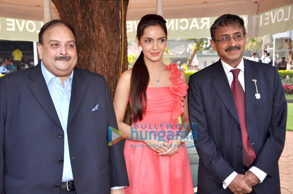 shazahn padamsee at gitanjali guineas 1000 race 4