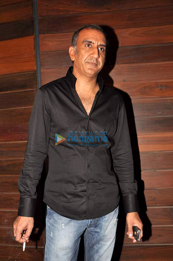 imran khans house warming bash 15