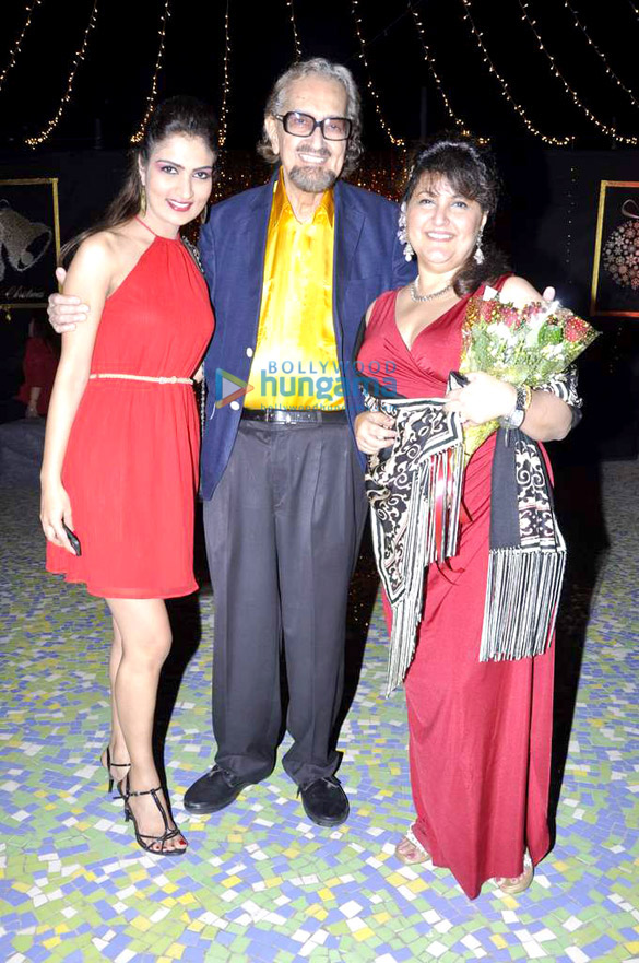 shazahn padamsee at raell padamssees christmas bash 3
