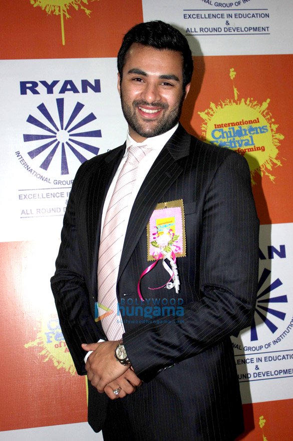 opening ceremony of international childrens festival of performing arts 6
