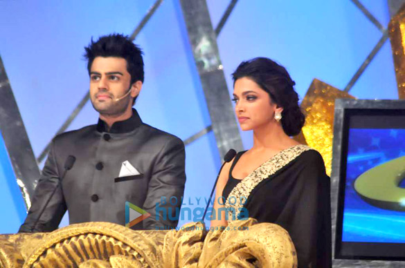 bollywood biggies at umang police show 2013 7
