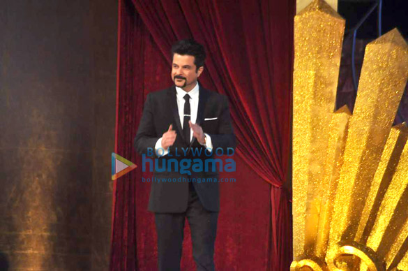 bollywood biggies at umang police show 2013 22