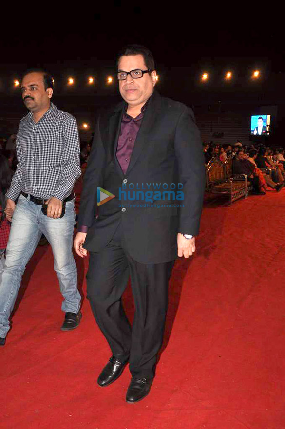 bollywood biggies at umang police show 2013 67