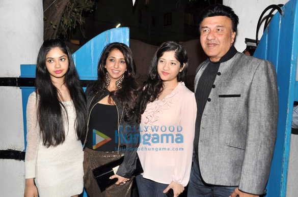celebs grace dabboo ratnanis calendar launch 18