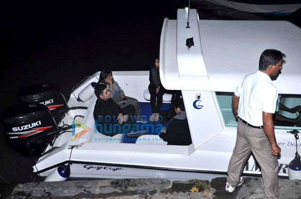 celebs grace hrithiks birthday yacht party 6