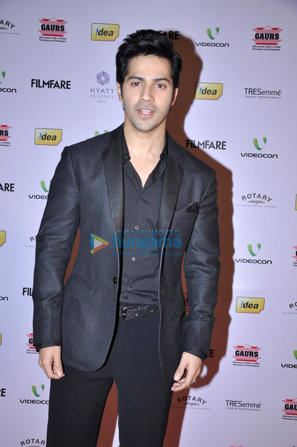 celebs grace the filmfares nomination bash 9