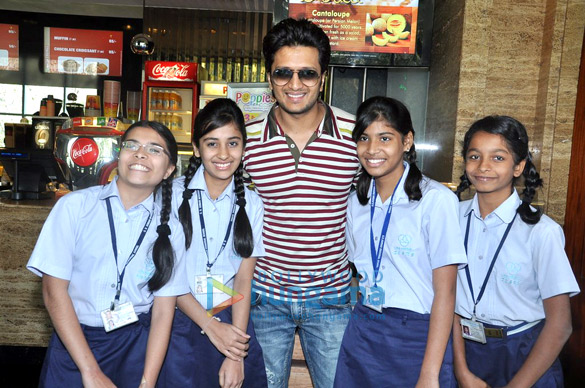 balak palak screening for the students of g d somani school 6