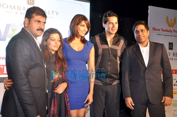 bipasha launches dinos dm fitness brand at worli festival 4