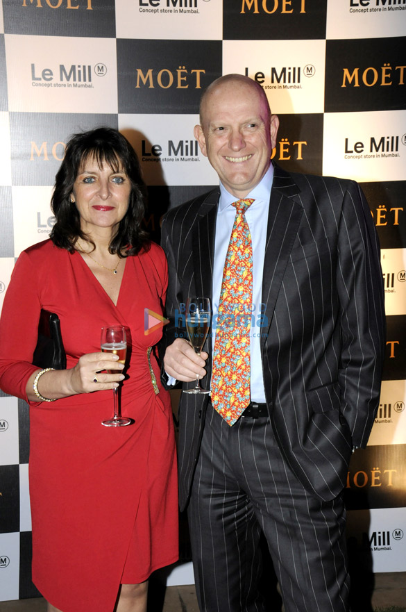 lisa haydon tara sharma at moet chandon le mill bash 9