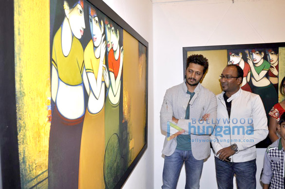 riteish inaugurates anand panchals exhibition 3