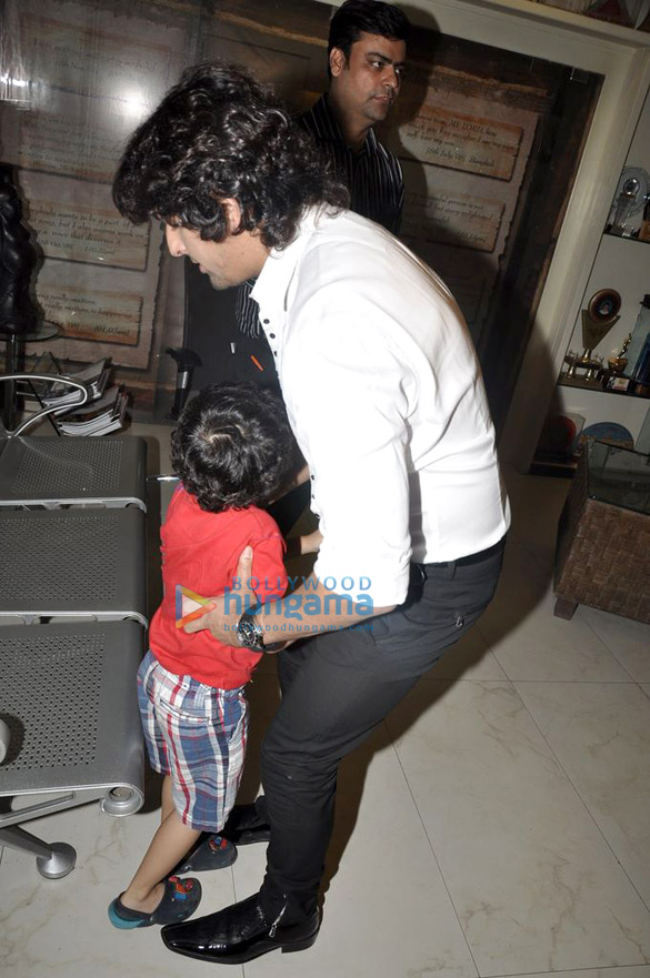 sonu nigam talks about how he was duped by a show organizer 6