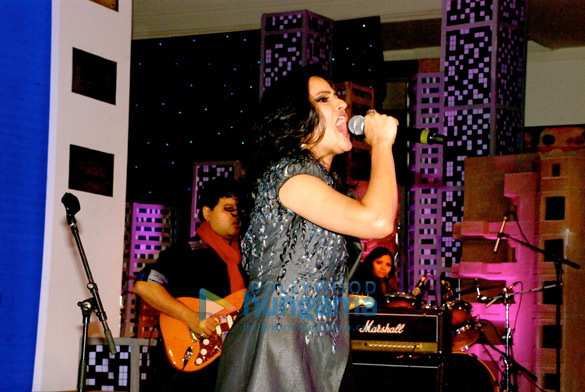 sona mohapatra at the best city awards in delhi 5