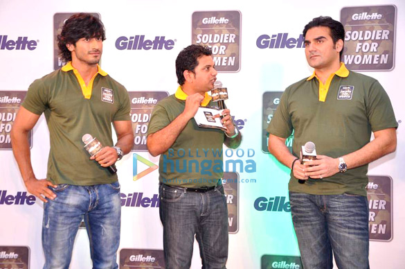 chitrangda mallaika arbaaz vidyut at gillettes promotions 4