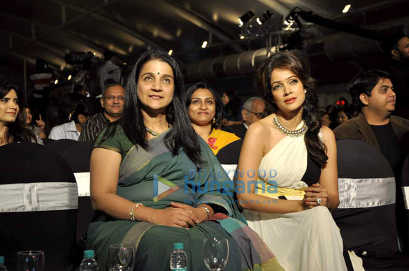 celebs at lavasa womens drive 2013 11