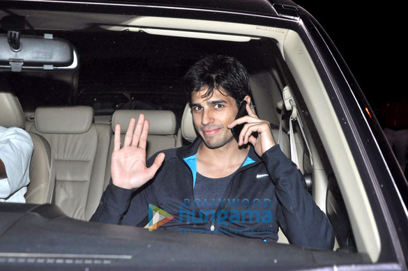 big b steven spielberg snapped outside taj lands end 6