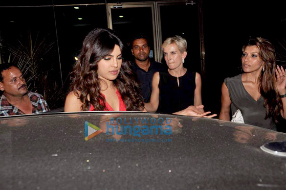 priyanka chopra snapped outside restaurant yauatcha 3