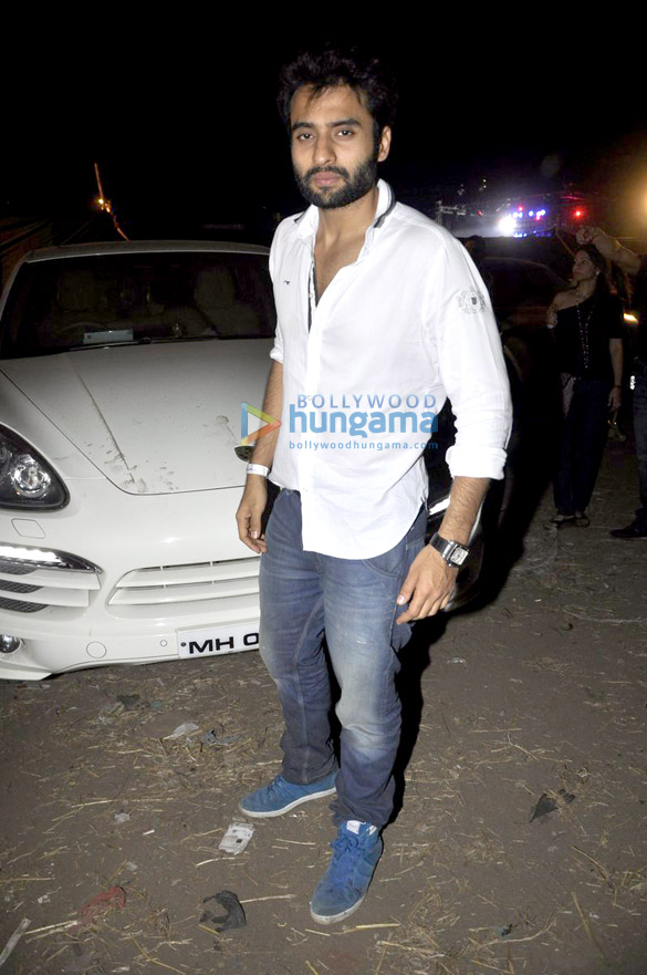 jackky esha zayed at dj tiestos concert 3