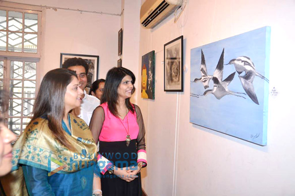 nagma inaugurates medscape indias art exhibition 6