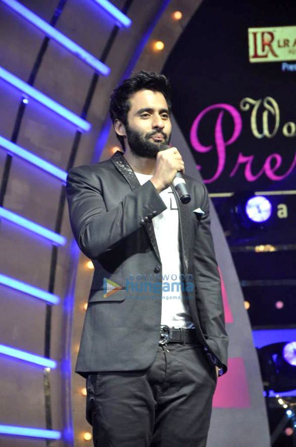 jacqueline malaika sania at womens prerna awards 2013 16