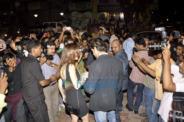 hrithik sushmita and others at farah khan alis store launch 33