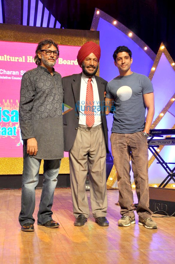 celebs at punjabi cultural heritage baisakhi di raat celebrations 5