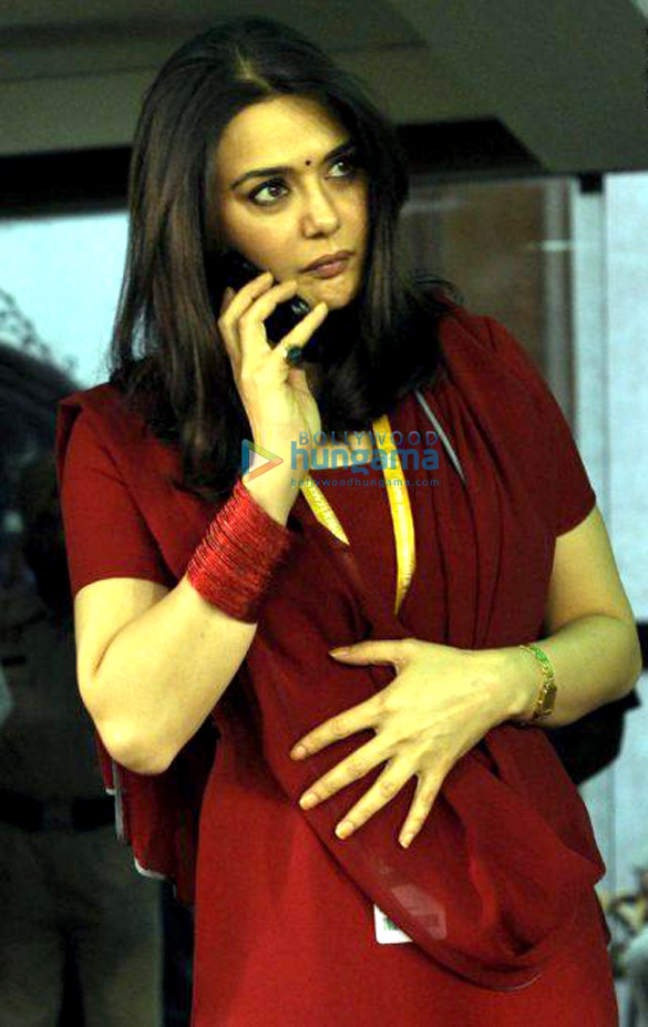 shilpa preity rohit roy snapped attending a match at ipl 6 6