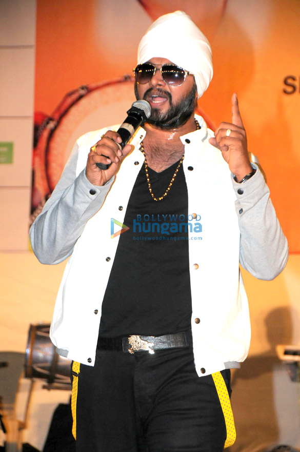 punjabi global foundations baisakhi di raat 2013 12