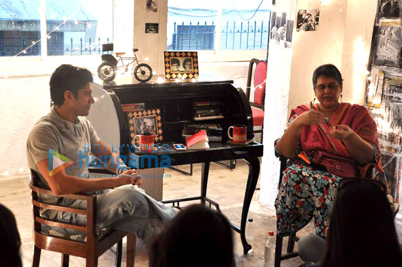 farhan in conversation with indu mirani at the boss dialogues 3