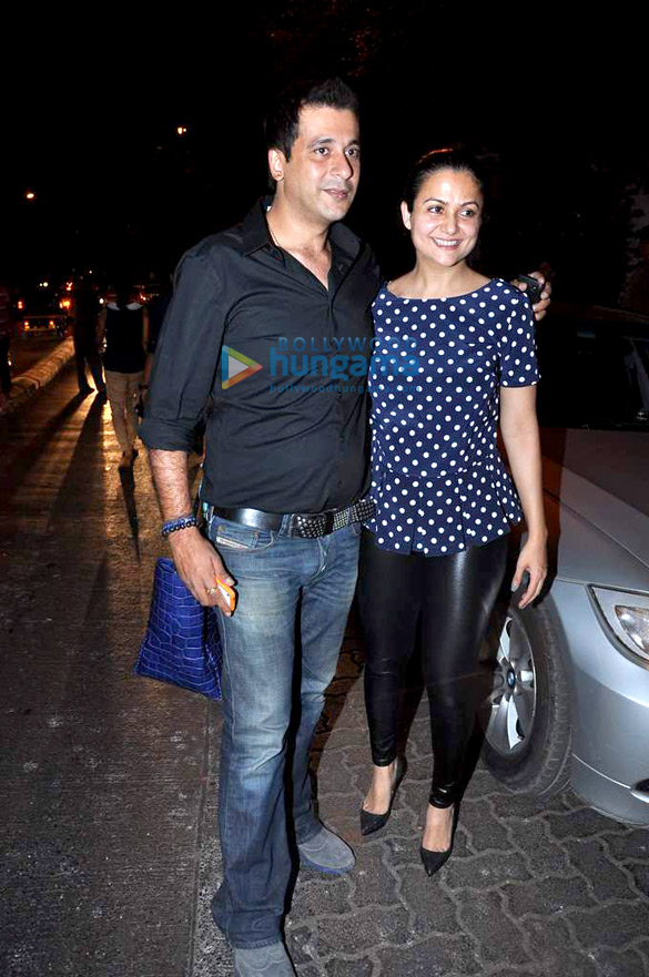 amrita arora snapped in bandra 3