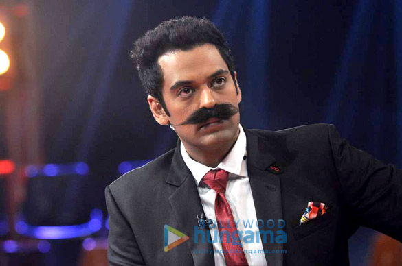 farhan snapped promoting his campaign mard at the ipl 6 5