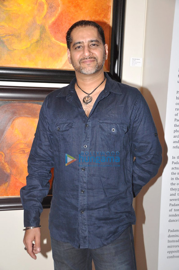 nita ambani snapped attending at art event 11