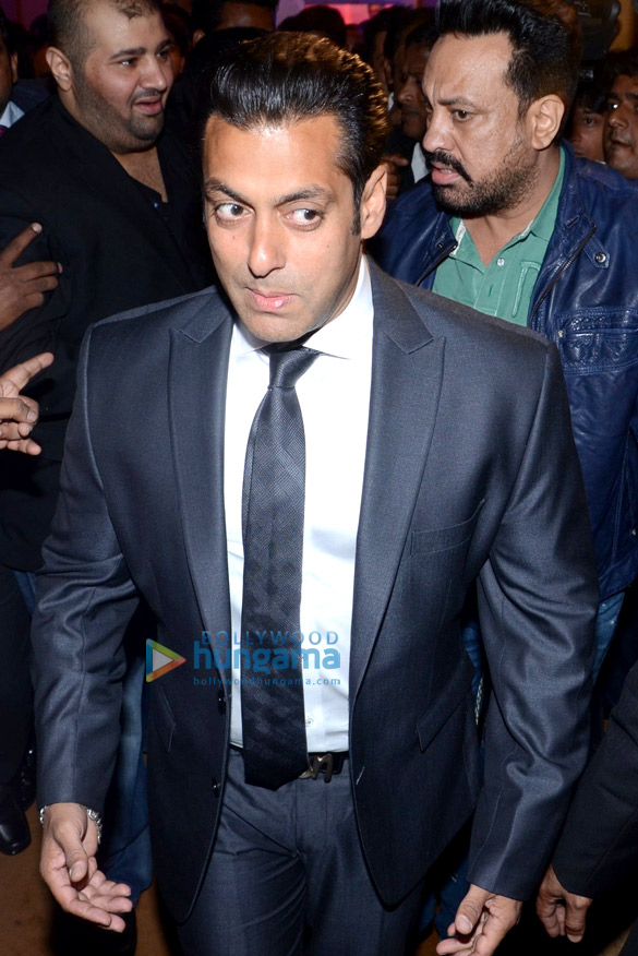 salman priyanka sridevi at the launch of jai maharashtra channel 23