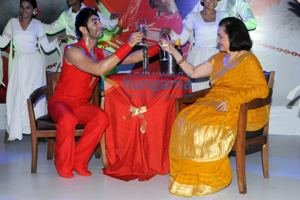 sandip soparrkars show born to love for international dance day 4