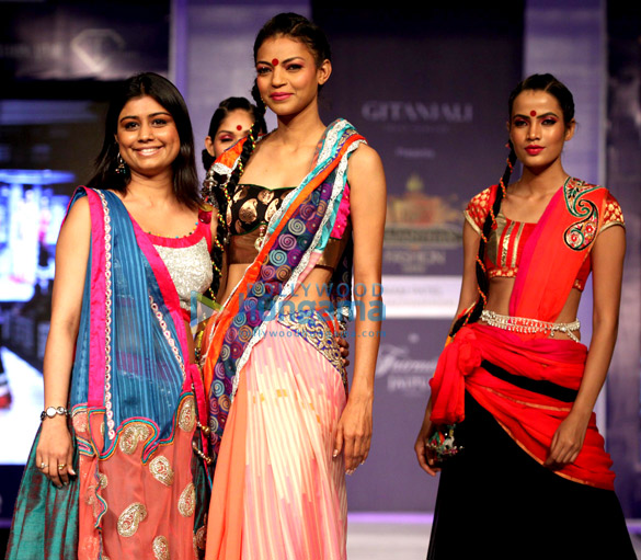 celebs grace rajasthan fashion week day 3 11