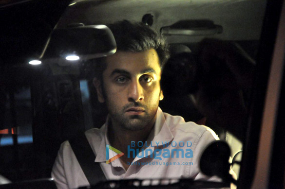 ranbir ayan snapped in bandra 5