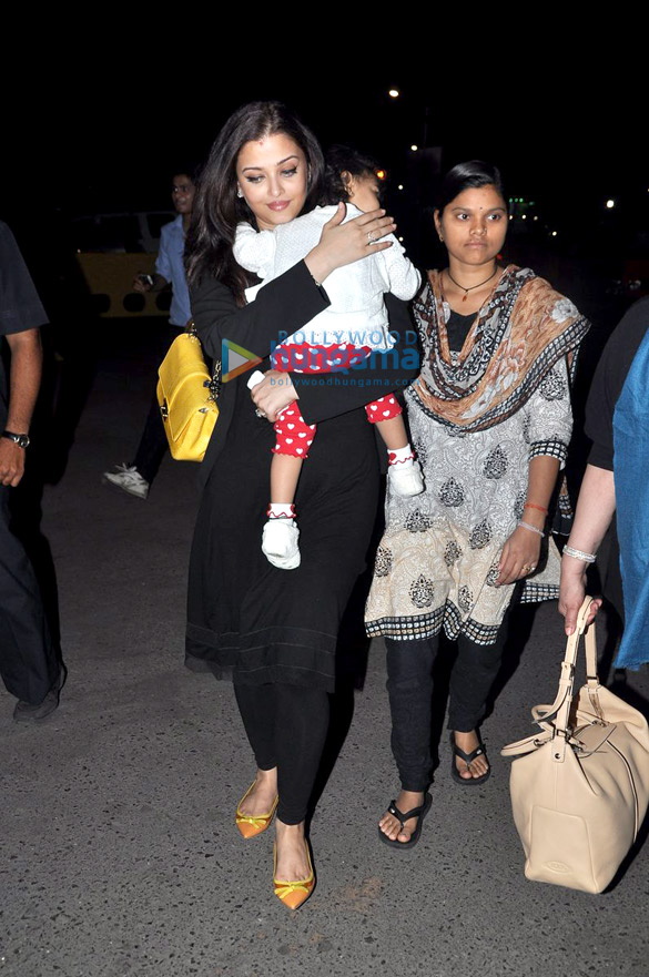 aishwarya rai bachchan snapped leaving cannes film festival 2013 3