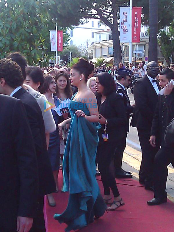 aishwarya graces the premiere of cleopatra at the cannes film festival 2013 8
