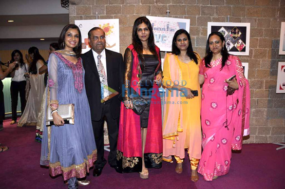 leading models walk for nift mumbai show by achala sachdev 2