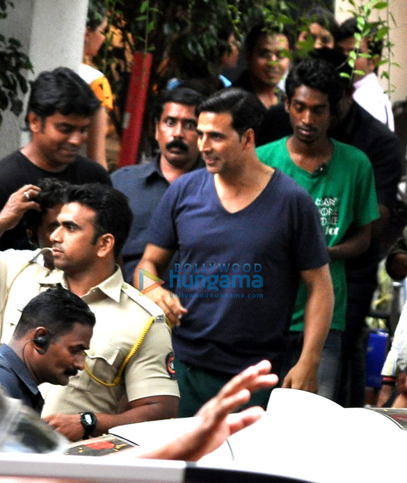 thuppakki remake 11