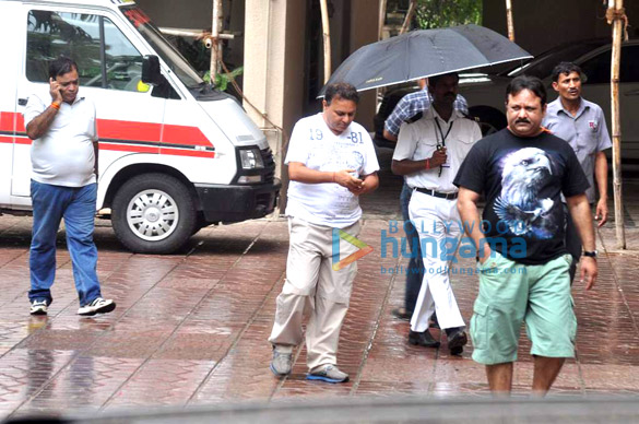bollywood pays homage to priyanka chopras dad 47